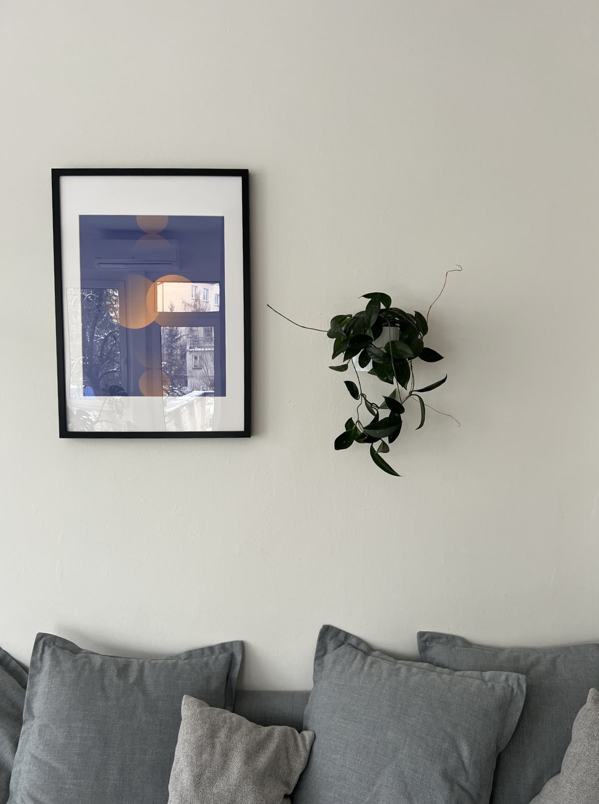 Wall-Mounted Plant Pot Cover 4